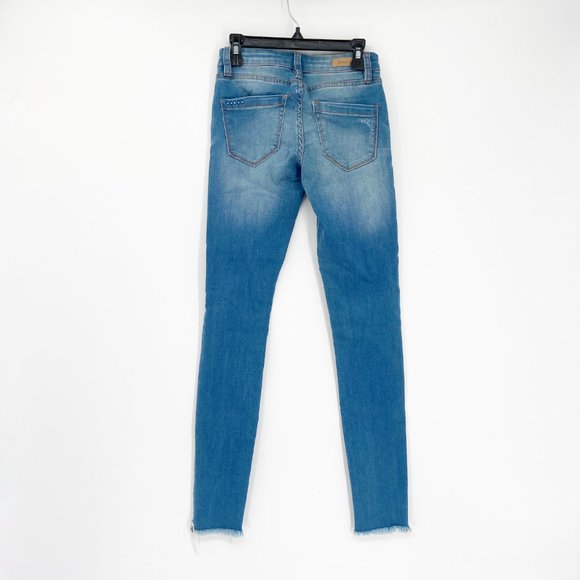Blank NYC Second Skin Skinny Jeans Raw Hem - Picture 4 of 6